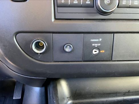 Used 2024 GMC Savana 2500 w/ Driver Convenience Package image 24