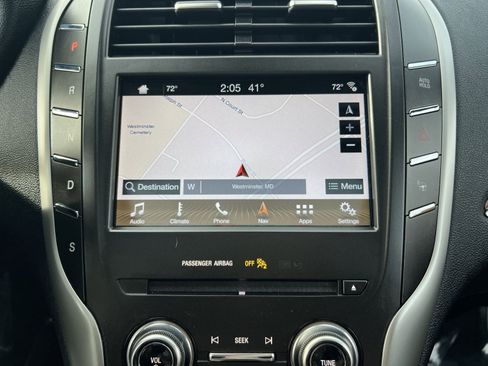 Used 2019 Lincoln MKC Reserve image 20