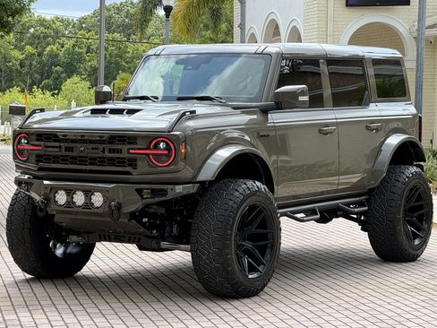 Used 2025 Ford Bronco Outer Banks image 39