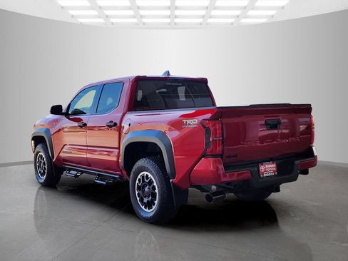 Used 2024 Toyota Tacoma TRD Off-Road AWD/4WD image 7