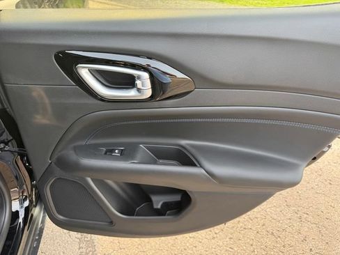 New 2026 Jeep Compass Limited AWD/4WD image 15