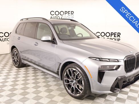 Used 2023 BMW X7 xDrive40i w/ M Sport Package image 1