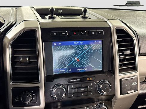 Used 2020 Ford F250 Lariat w/ Lariat Ultimate Package image 21