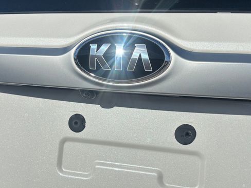 Used 2021 Kia Seltos SX image 8