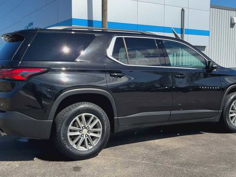 Certified 2023 Chevrolet Traverse LT image 2