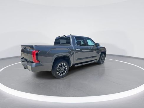 Used 2026 Toyota Tundra Limited AWD/4WD image 8