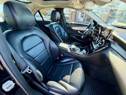 Used 2016 Mercedes-Benz C 300 4MATIC Sedan image 11