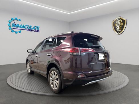Used 2017 Toyota RAV4 Limited image 3