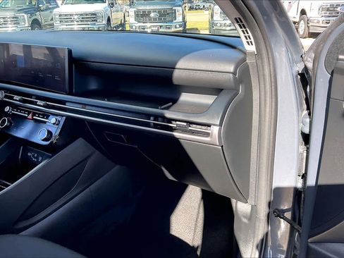 Used 2025 Hyundai Tucson SEL image 17