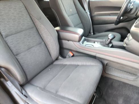 Used 2025 Dodge Durango GT AWD/4WD image 14