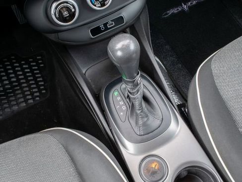 Used 2017 FIAT 500X Pop image 27