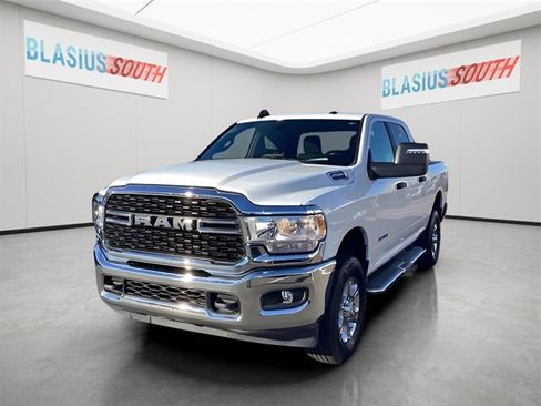 Used 2024 RAM 2500 Big Horn image 7