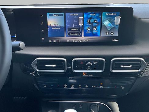 New 2026 Nissan Sentra SR w/ SR Premium Package FWD image 6