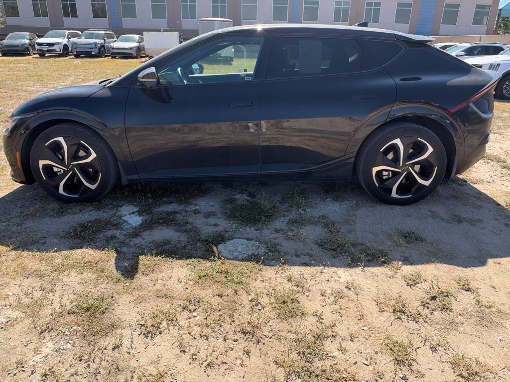 Certified 2024 Kia EV6 GT-Line AWD/4WD image 2
