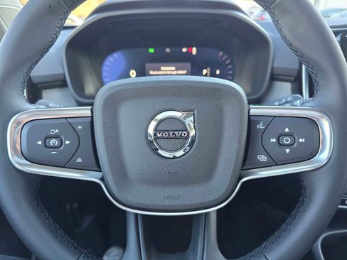 New 2026 Volvo XC40 B5 Core w/ Climate Package image 24