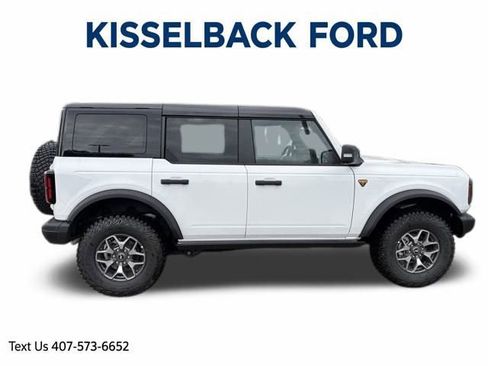 New 2025 Ford Bronco Badlands AWD/4WD image 3