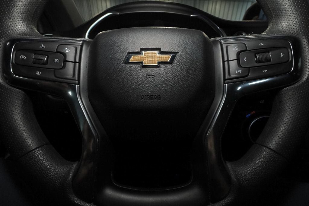 Used 2022 Chevrolet Blazer LT FWD image 3