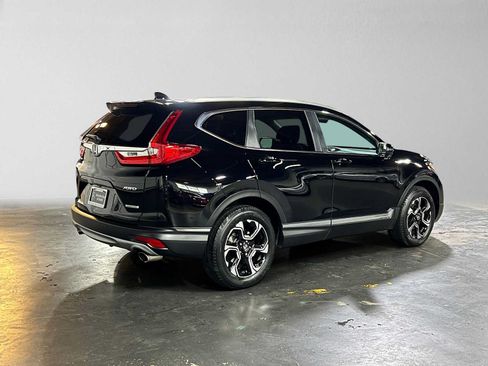 Used 2017 Honda CR-V Touring image 3