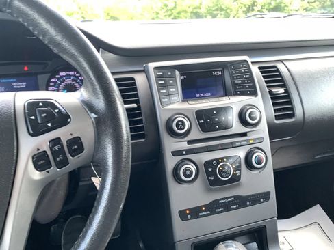 Used 2019 Ford Flex SE FWD image 16