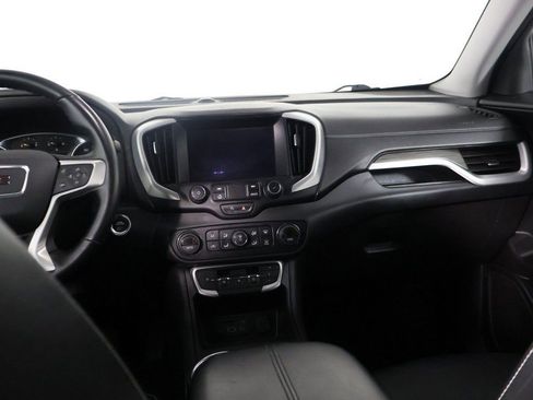 Used 2023 GMC Terrain SLT image 33