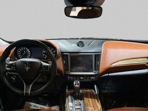 Used 2022 Maserati Levante GT image 13