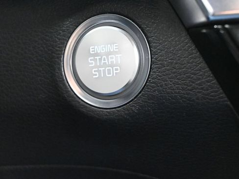 Used 2022 Kia Telluride LX FWD image 30