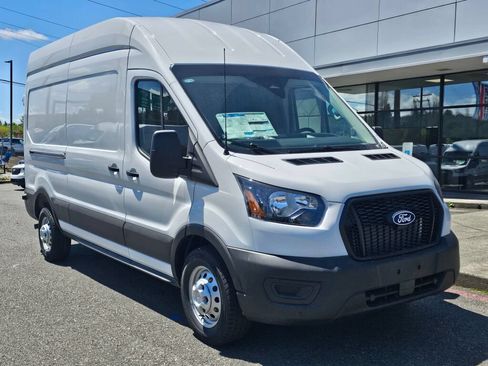 New 2026 Ford Transit 250 148 High Roof AWD image 8