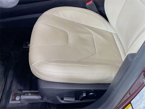 Used 2017 Ford Fusion Energi Titanium image 20