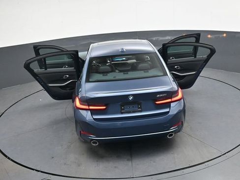 Used 2025 BMW 330i Sedan image 43