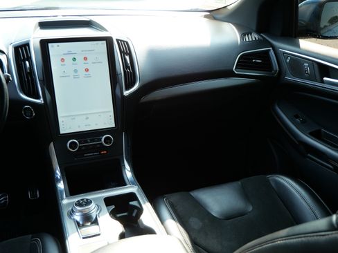 Used 2021 Ford Edge ST AWD/4WD image 11