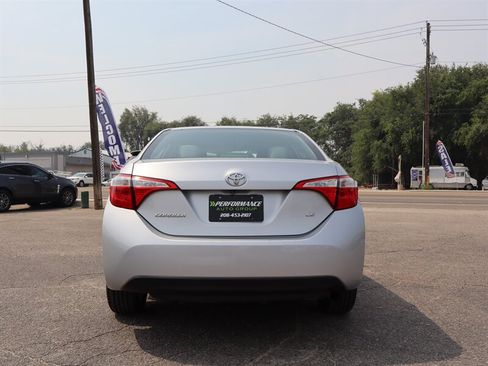 Used 2016 Toyota Corolla LE FWD image 4