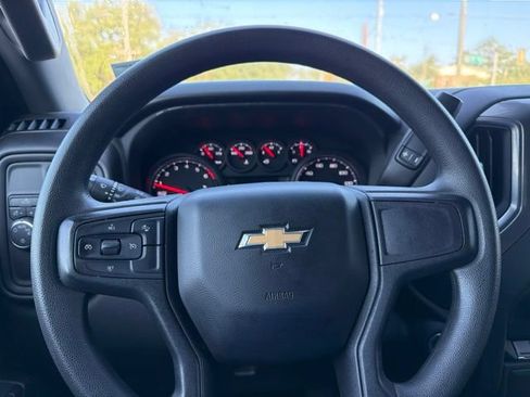 Used 2025 Chevrolet Silverado 1500 W/T w/ WT Value Package RWD image 11