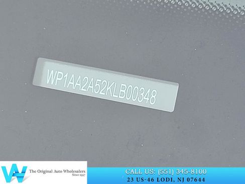 Used 2019 Porsche Macan image 24