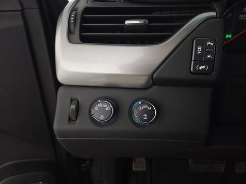 Used 2018 Chevrolet Tahoe LT AWD/4WD image 17