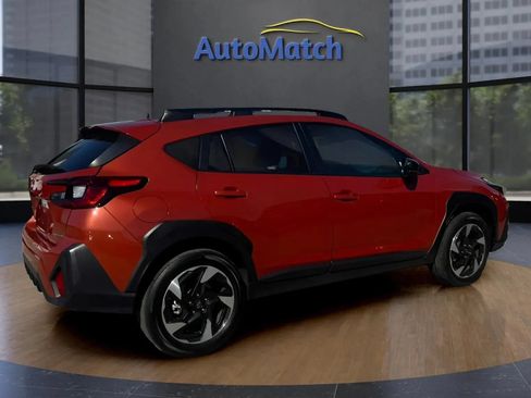 Used 2024 Subaru Crosstrek 2.5i Limited w/ Crosstrek Mirror Package AWD/4WD image 11