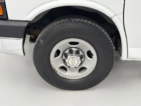 Used 2015 Chevrolet Express 3500 LT w/ LT Preferred Equipment Group image 21