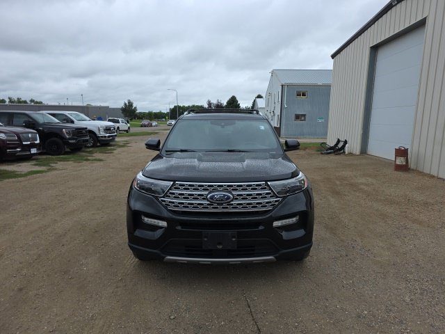 Used 2020 Ford Explorer Limited w/ Class III Trailer Tow Package AWD/4WD image 2