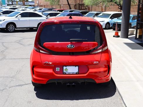 Used 2021 Kia Soul Turbo FWD image 10