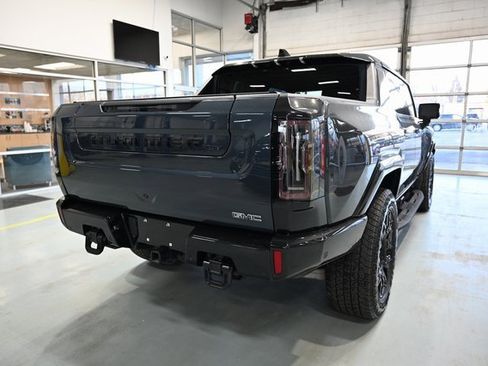 Used 2025 GMC Hummer EV 2X w/ LPO, Dark Essentials Package image 5