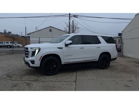New 2026 GMC Yukon Elevation RWD image 7