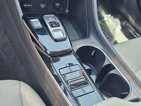 Used 2023 Hyundai Sonata SEL FWD image 31