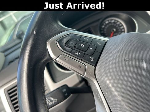 Used 2021 Volkswagen Atlas SE image 15