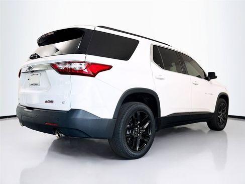 Used 2021 Chevrolet Traverse LT FWD image 21