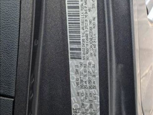 Used 2020 Jeep Wrangler Unlimited Sport S image 16