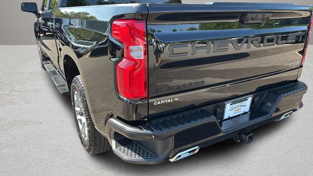 Used 2025 Chevrolet Silverado 1500 RST AWD/4WD image 37
