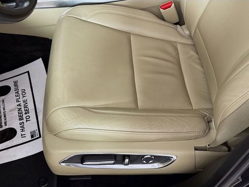 Used 2020 Acura MDX FWD image 18