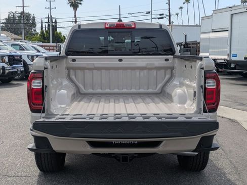 New 2026 GMC Canyon AT4 w/ Technology Plus Package image 15