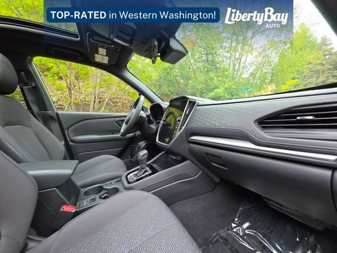 Used 2025 Subaru Forester Premium AWD/4WD image 18