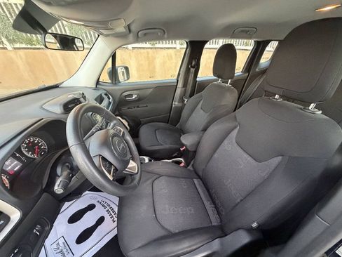 Used 2016 Jeep Renegade Sport w/ Power & Air Group FWD image 9