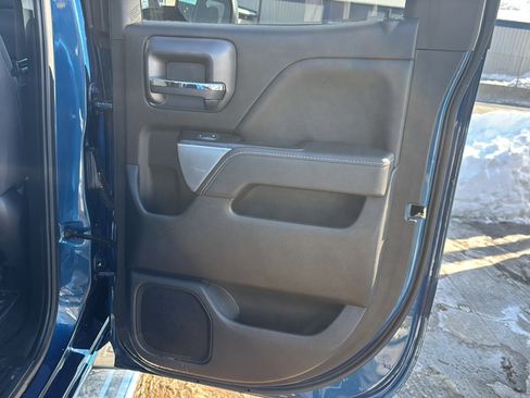 Used 2019 Chevrolet Silverado 1500 LT w/ All Star Edition image 21